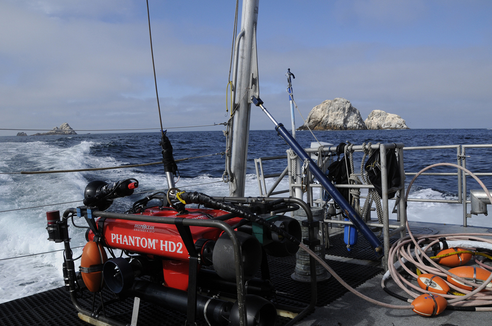 noaa, navy tugboat