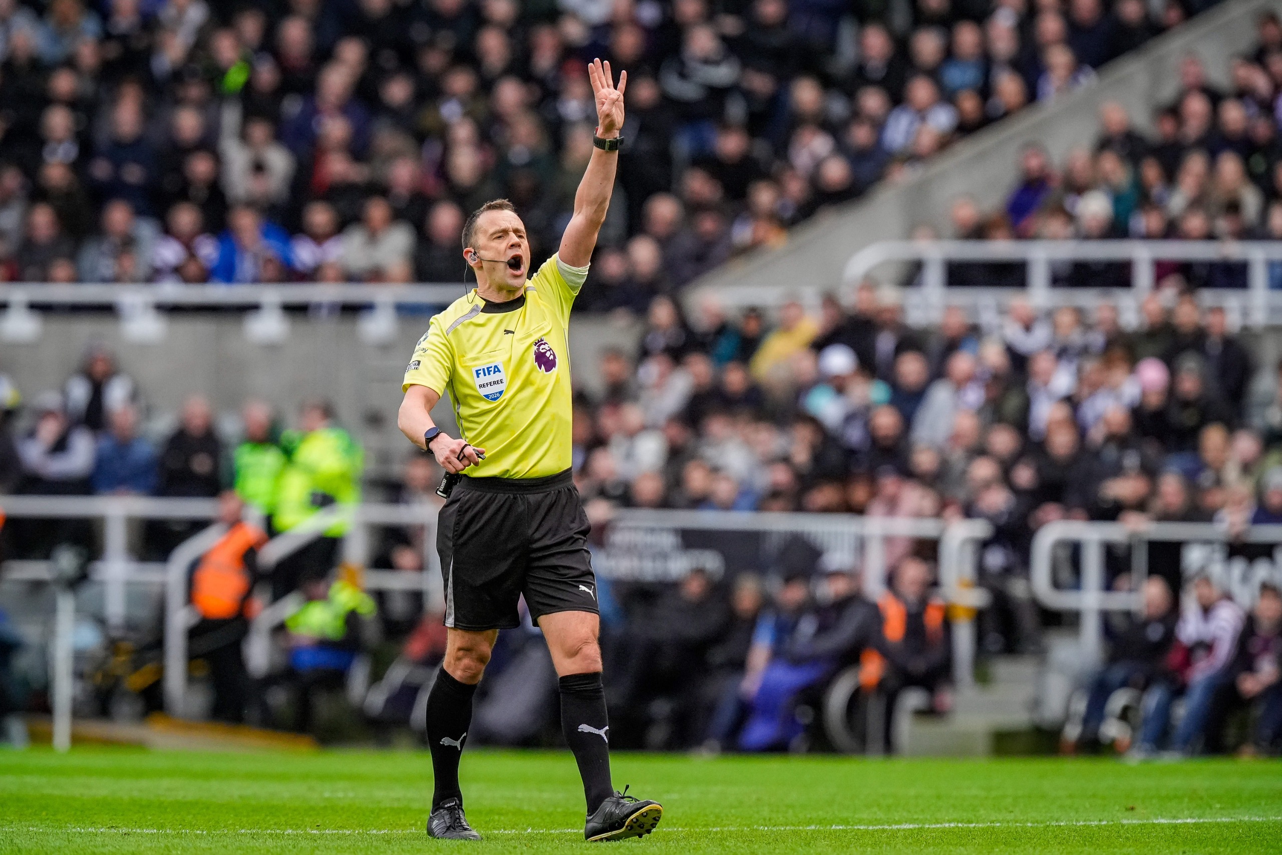 Referee Stuart Attwell counts down