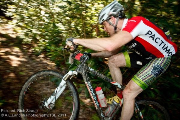 Local Rich Straub (NoTubes/Freeze Thaw/Honey Stinger) strengthened his lead in the SS race and may have to carry the beer backpack on the final stage...