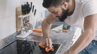 Wiping electric cooktop