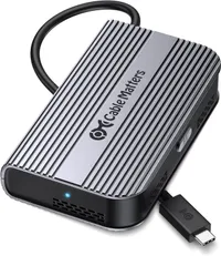 Cable Matters 40Gbps Portable USB4 / Thunderbolt 4 SSD Enclosure 