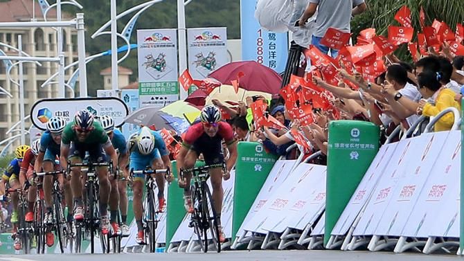 A rider attacks