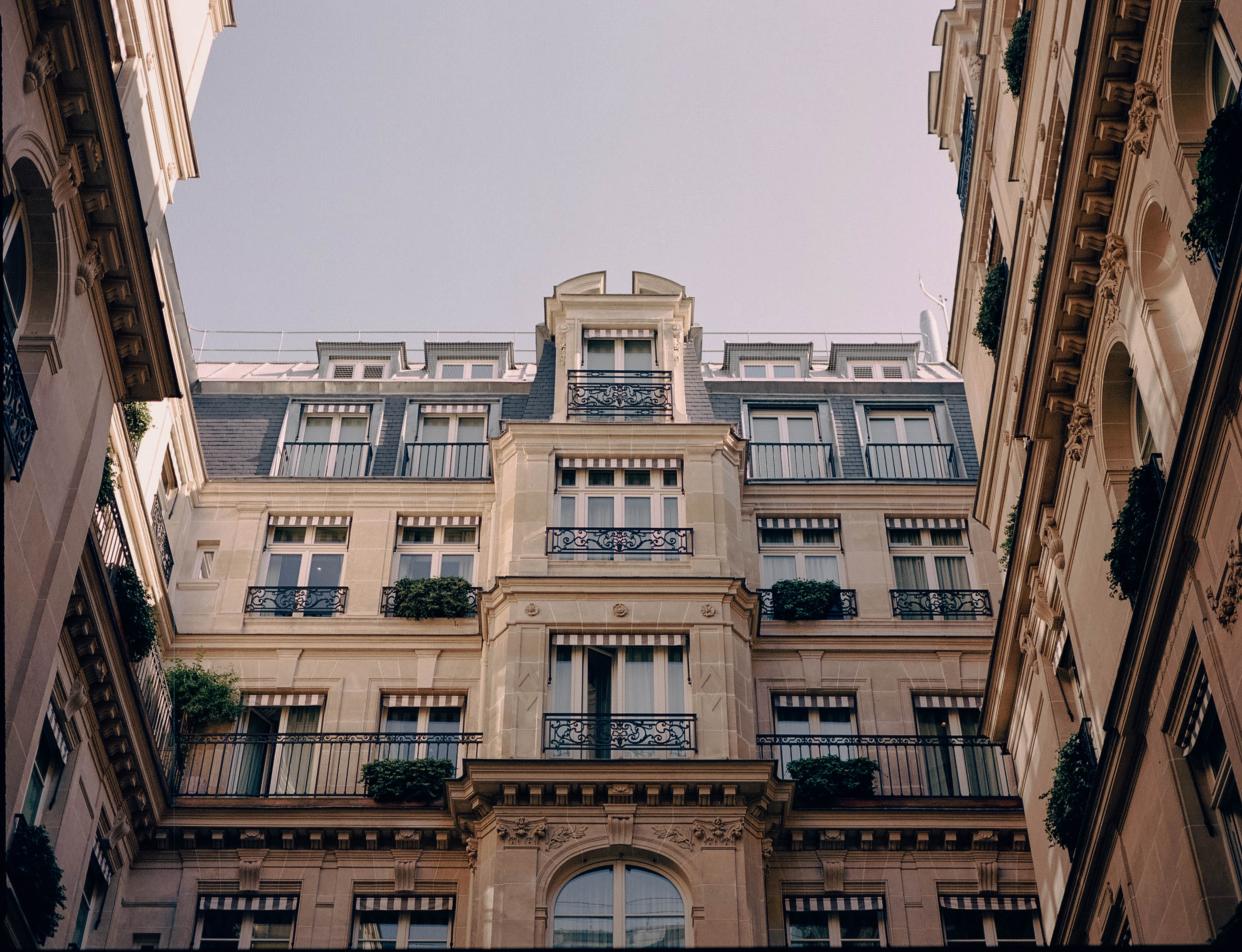 hotel de crillon paris review