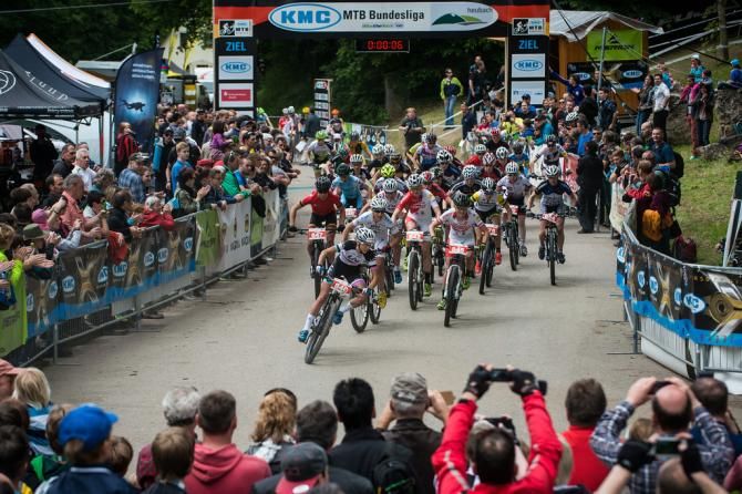 The start of the women's race in Heubach