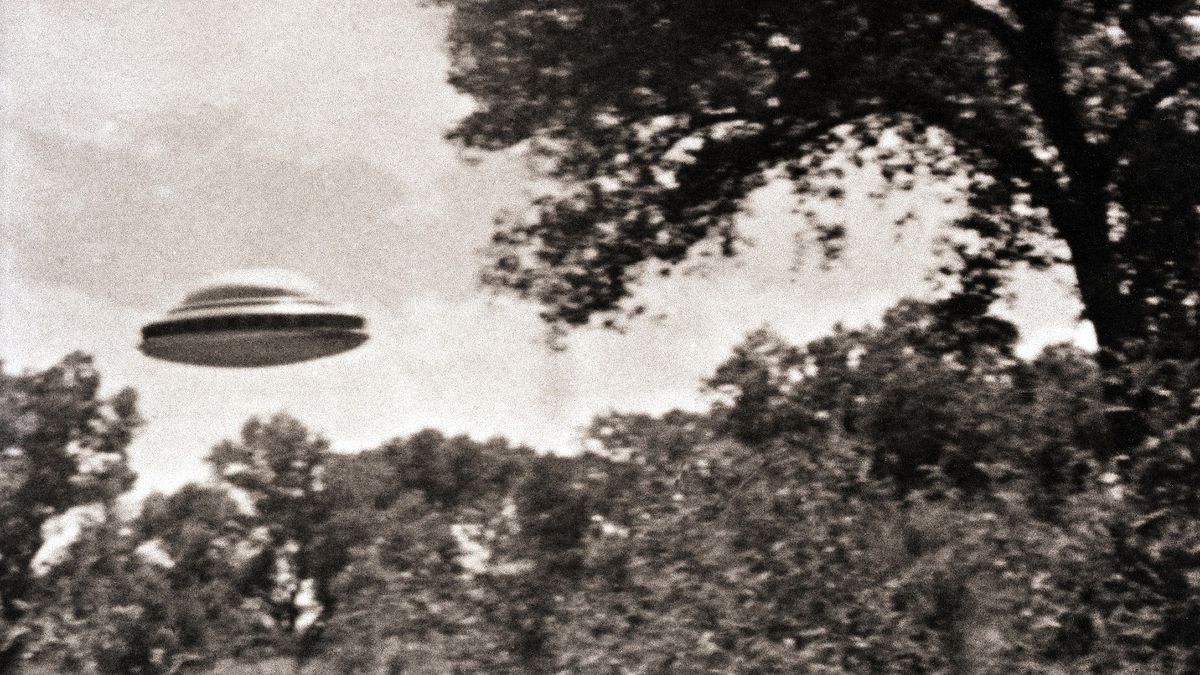 Classified UFO videos would 'harm national security' if released, Navy says