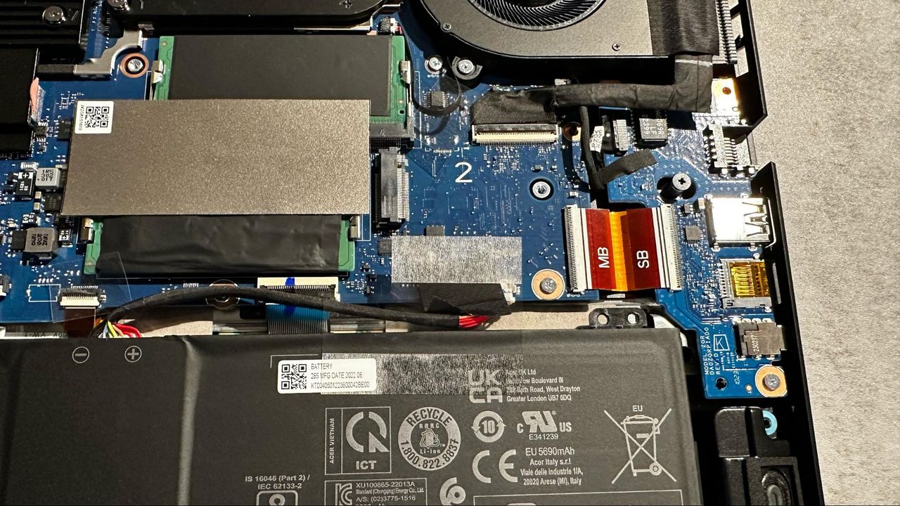 Acer Predator Helios Neo 16