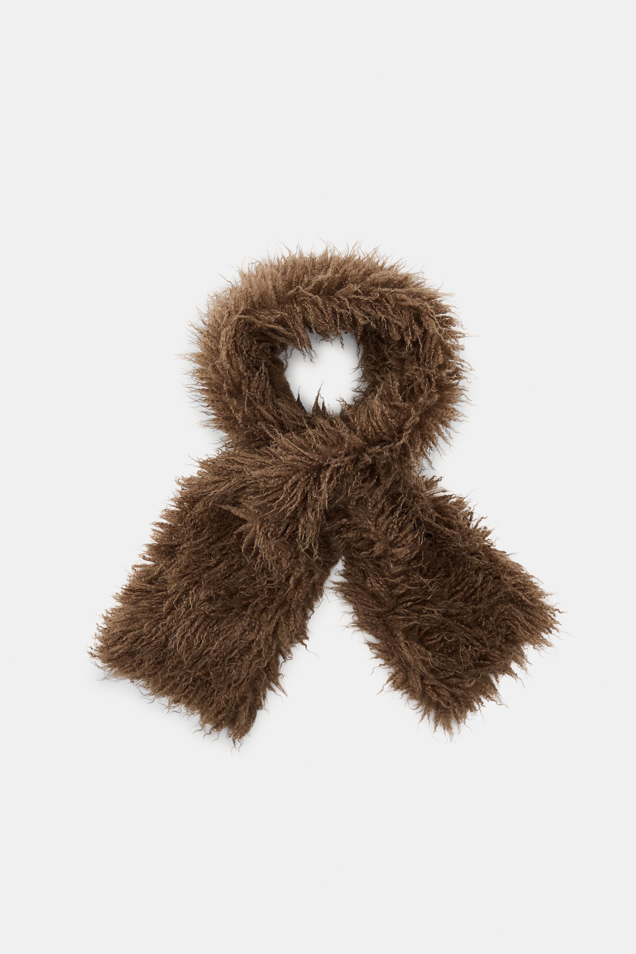 ZARA Plain Faux Fur Scarf