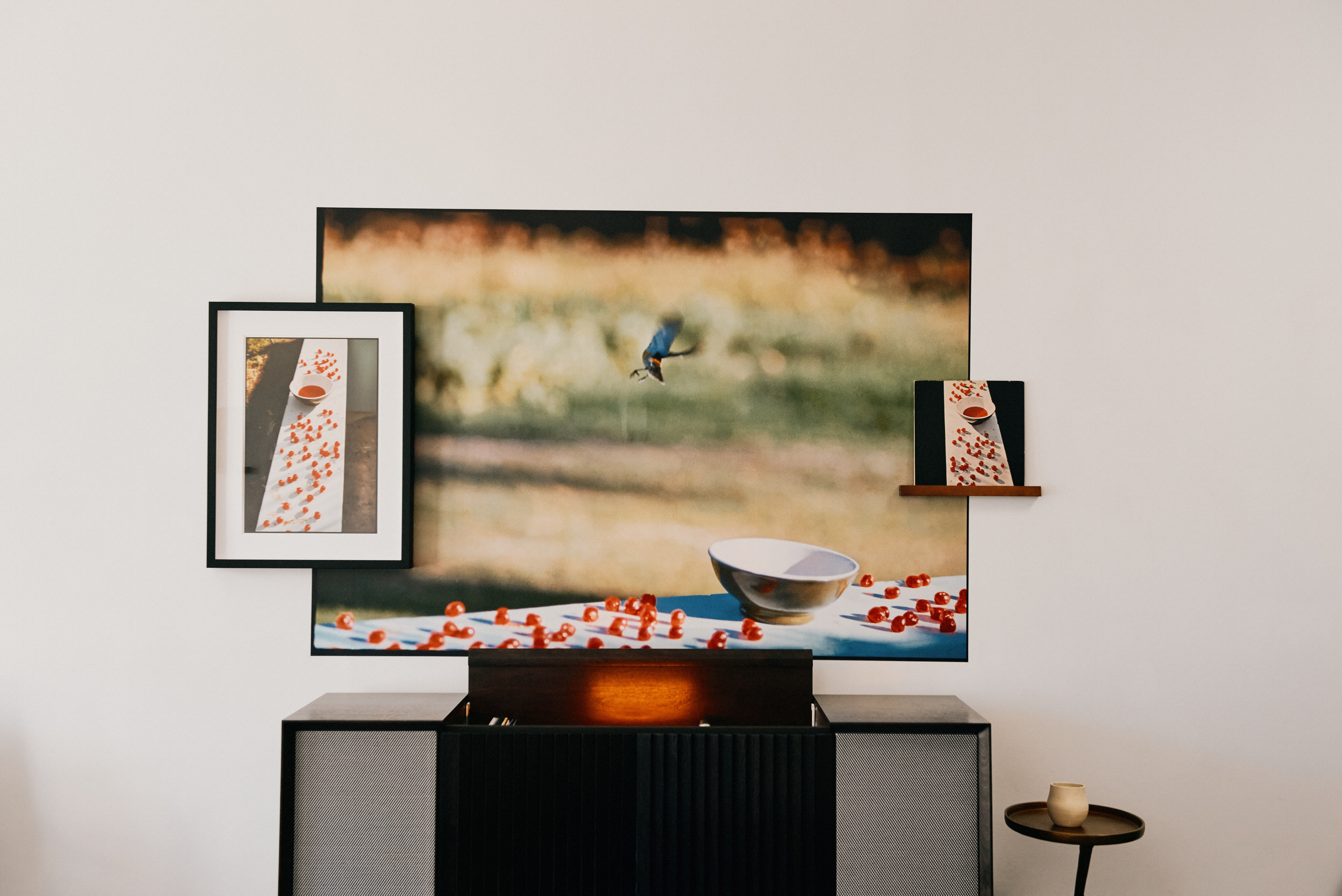 linda mccartney music photography on the walls