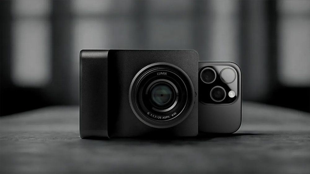 Camera Intelligence AI camera attached to an iPhone