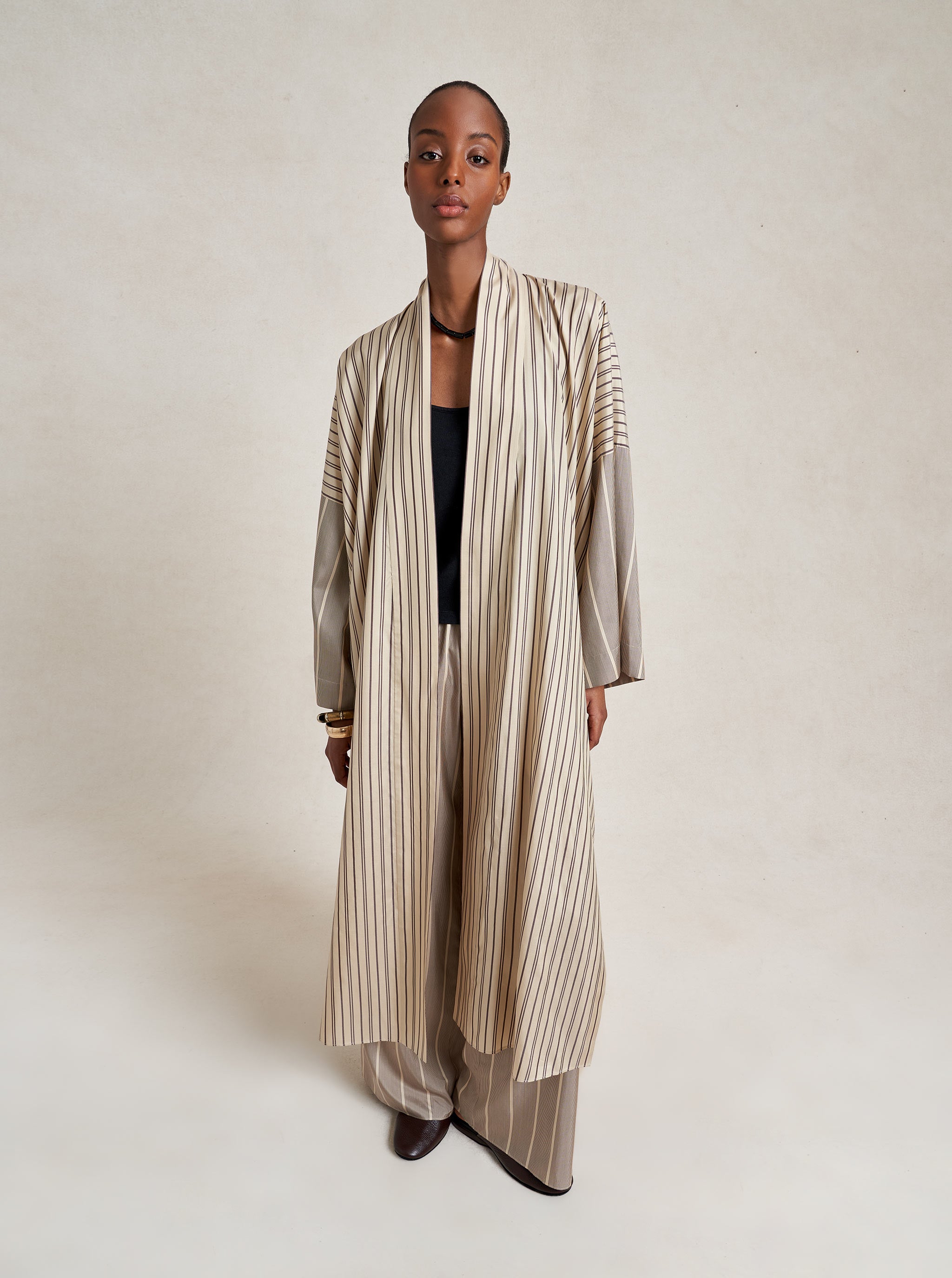 The Perfect Robe Xs/s in Ecru/brown