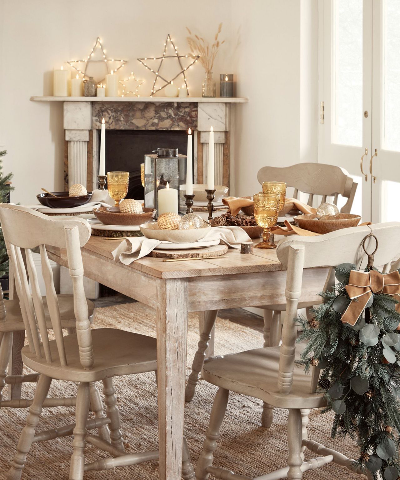 7 farmhouse dining room ideas that will add rustic charm | Real Homes