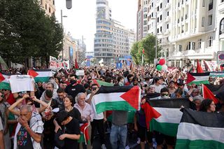 Stage 21 - Vuelta a España stage 21: Jonas Vingegaard confirmed champion of Grand Tour but no stage winner and no podium ceremony as Madrid finale derailed