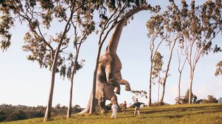 Best CGI movies of the 90s; dinosaurs eat from trees