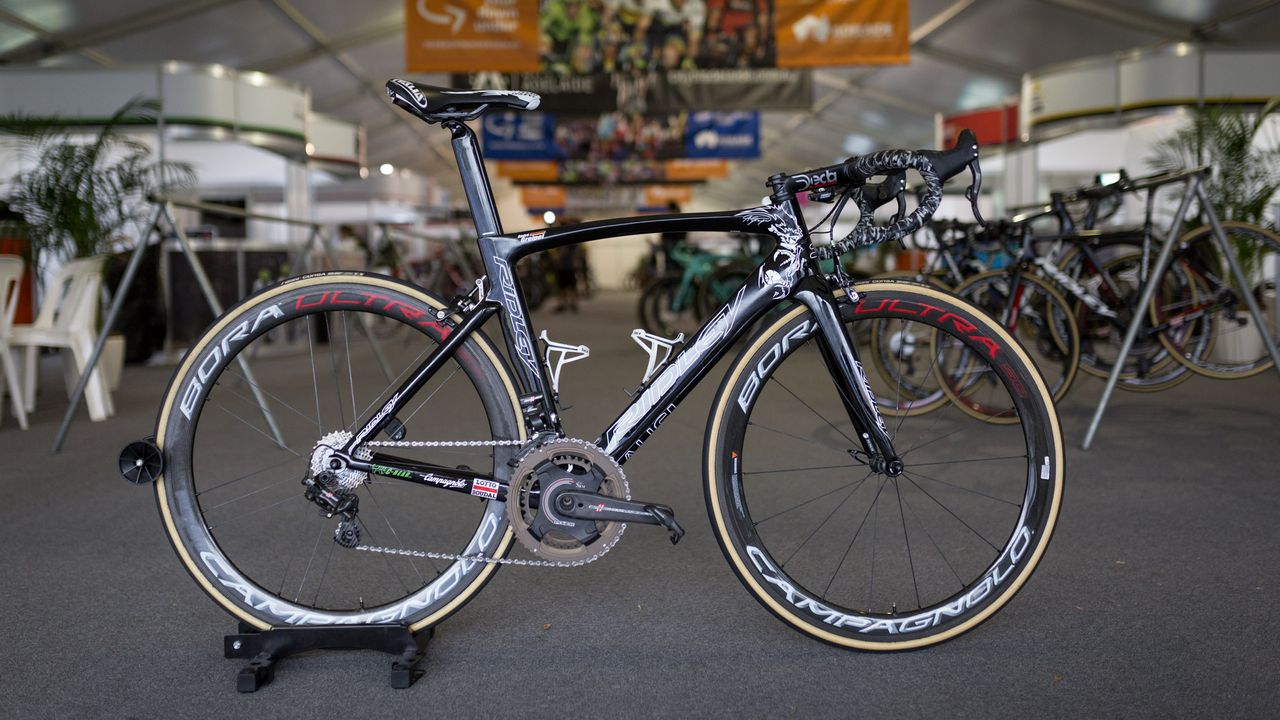 Lotto-Soudal's Ridley Noah SL with Campagnolo Super Record EPS and Bora Ultra wheels