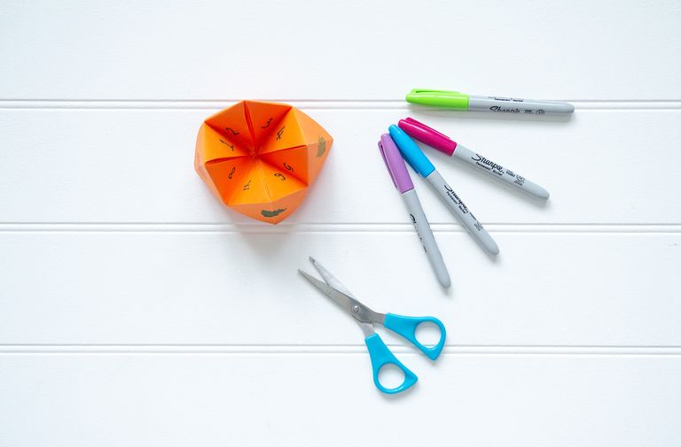 Here’s how to make a chatterbox with our step by step guide | GoodtoKnow