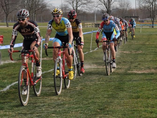 Dan Timmerman (Richard Sachs - RGM Watches - Radix) puts the power down at the head of the race.
