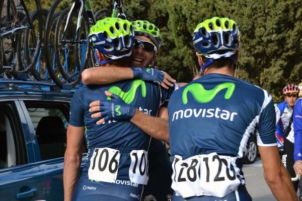 The Movistar riders congratulate Rojas on his win