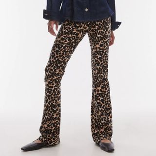 Leopard print leggings with boot cut leg