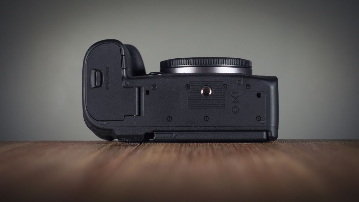 Canon EOS R6 Mark III on a wooden surface