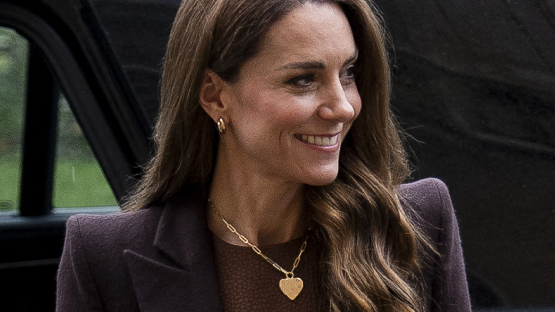 Princess Kate wears a statement heart necklace