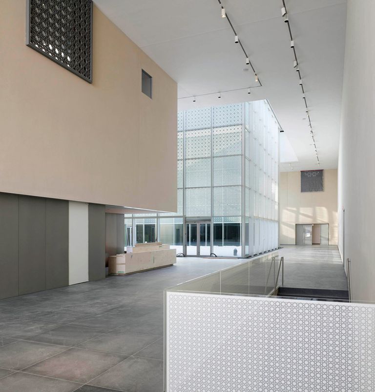 Fumihiko Maki creates a minimalist, angular home for the Aga Khan ...