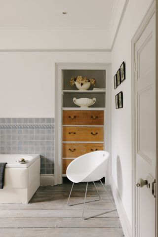 Bath town house with Farrow & Ball painted room and traditional rustic style