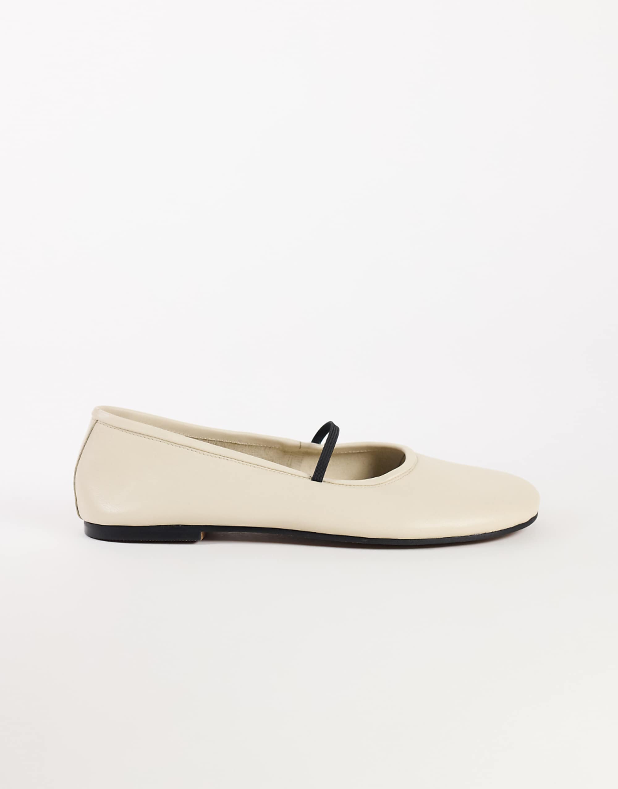 Topshop Bella Leather Round Toe Ballet Flats in Off White
