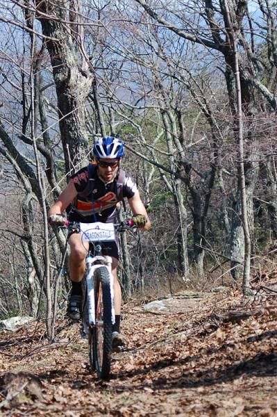 Kyle Lawrence raced to fifth place.