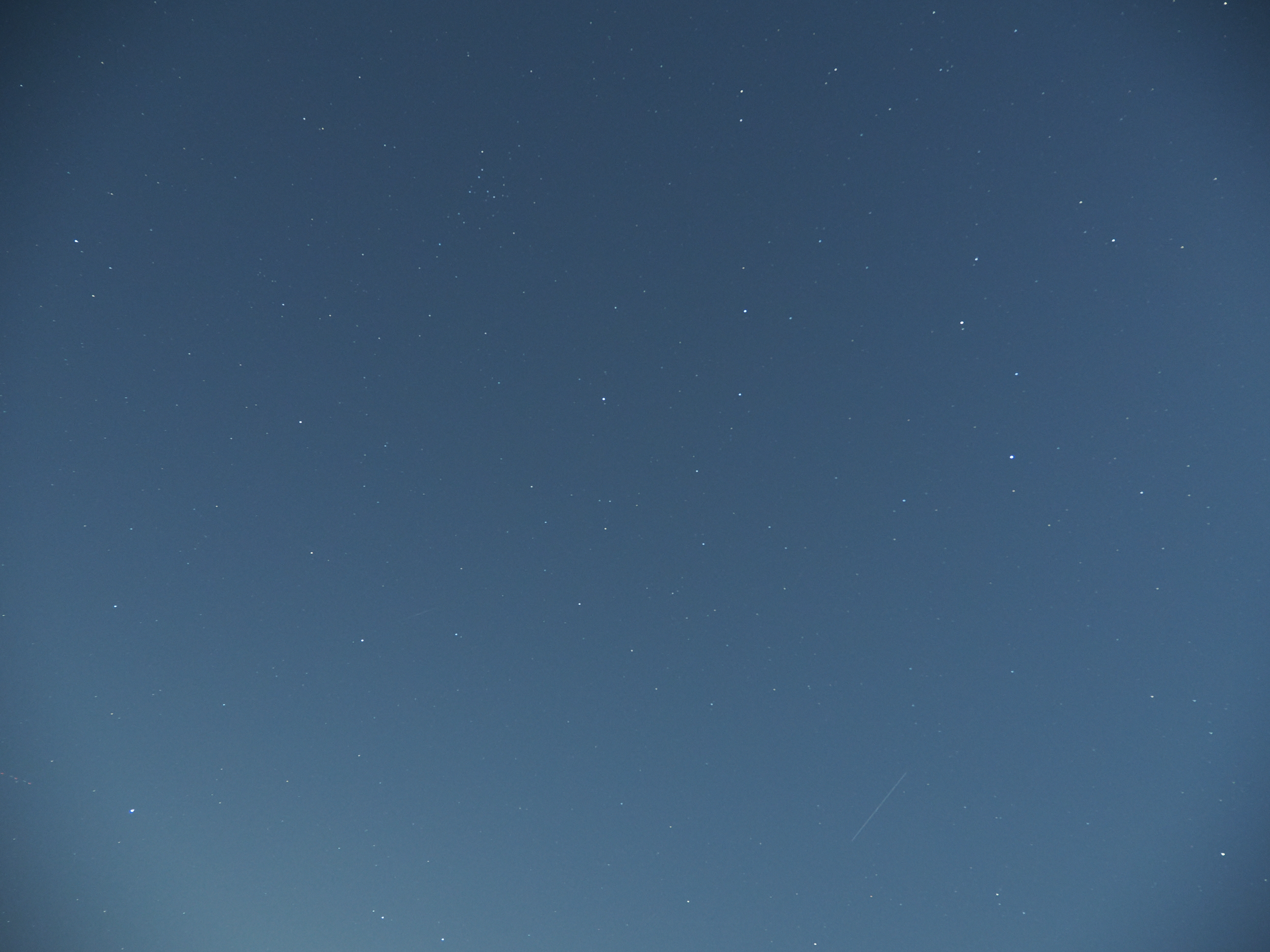 The OM System OM-3 did cause some vignetting during our astrophotography shoots.