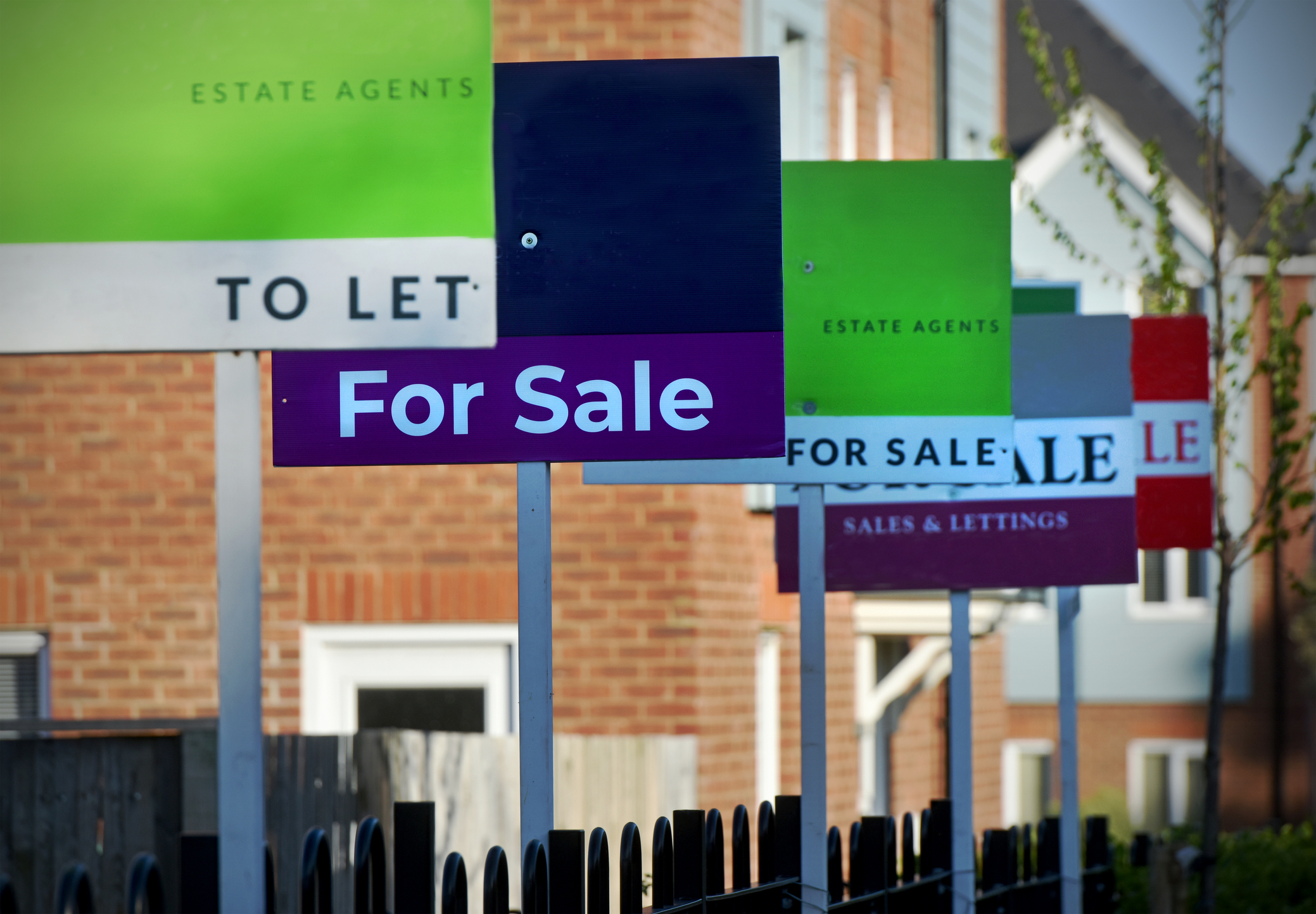 nationwide-house-prices-fell-by-1-8-in-2023-moneyweek