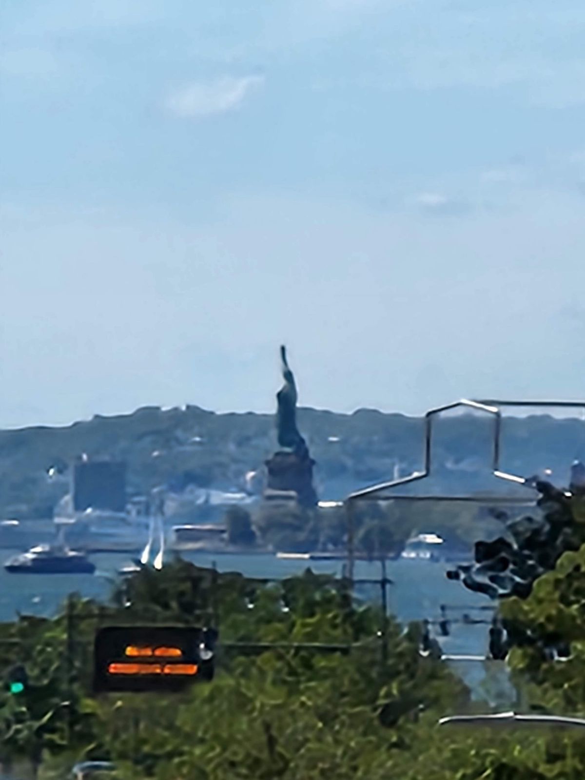30x zoom camera samples from the Samsung Galaxy Z Fold 4