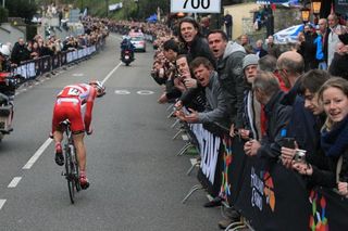 Oscar Freire Gomez (Katusha Team) looks back