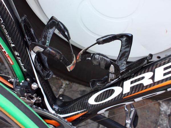 Generous helpings of electrical tape help keep the bottles in place on these Euskaltel-Euskadi bikes.