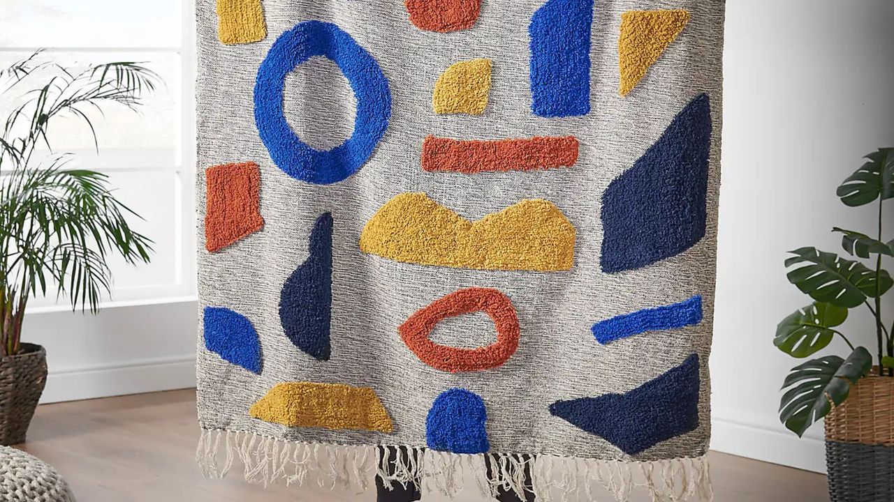 Tufted Brights Geo Throw