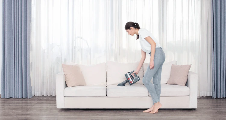 Ручной пылесос Roborock H6 очистит ваш дом от пола до потолка.