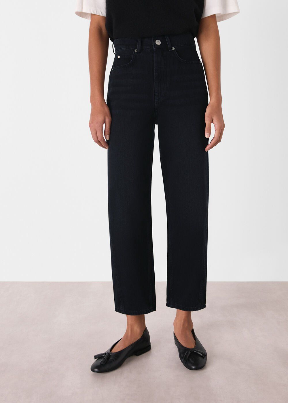 Black Authentic Barrel Leg Jean