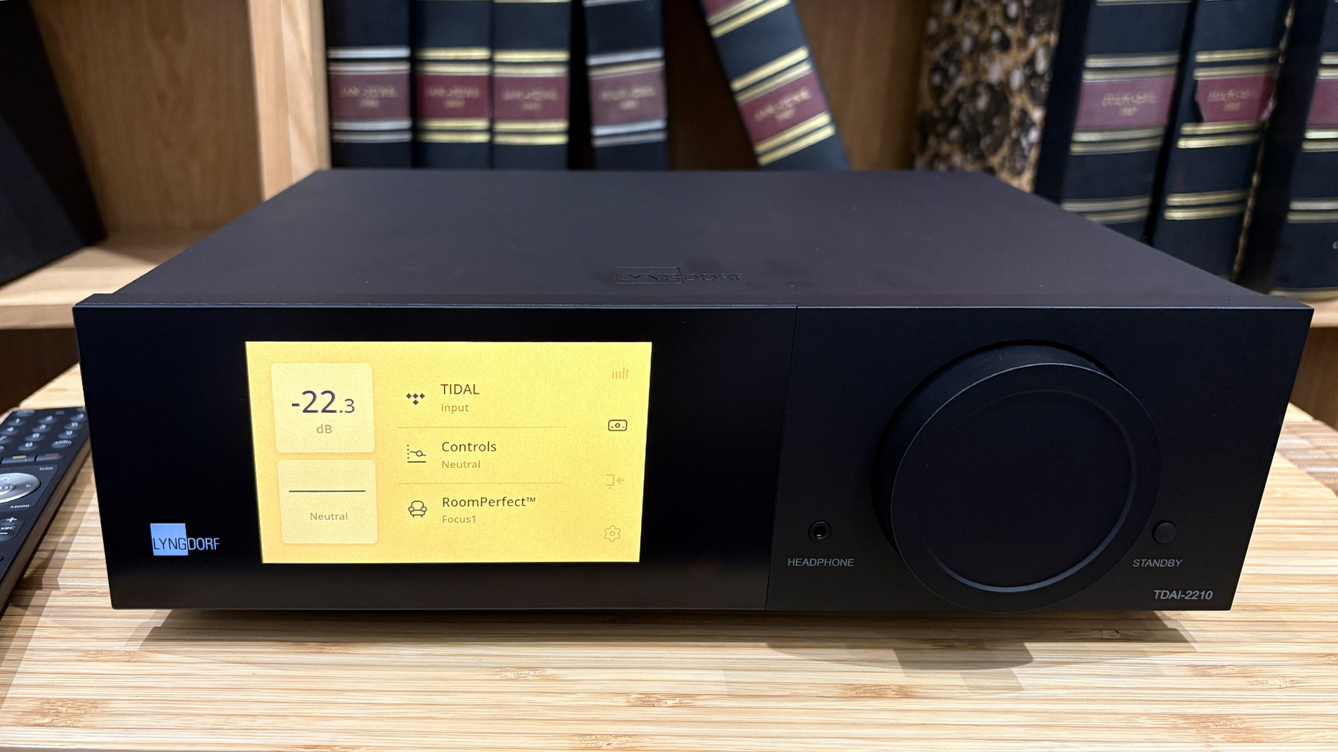 Lyngdorf TDAI-2210 streaming amplifier