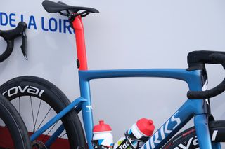 The top tube and seat tube/seatpost of Peter Sagan's Specialized S-Works Tarmac SL7 at the Tour de France presentation