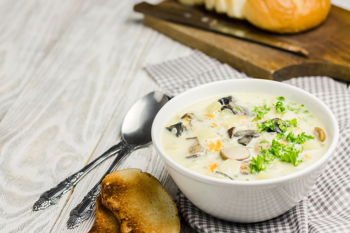 Potato soup: slow cooked with mushroom for maximum flavour | Real Homes