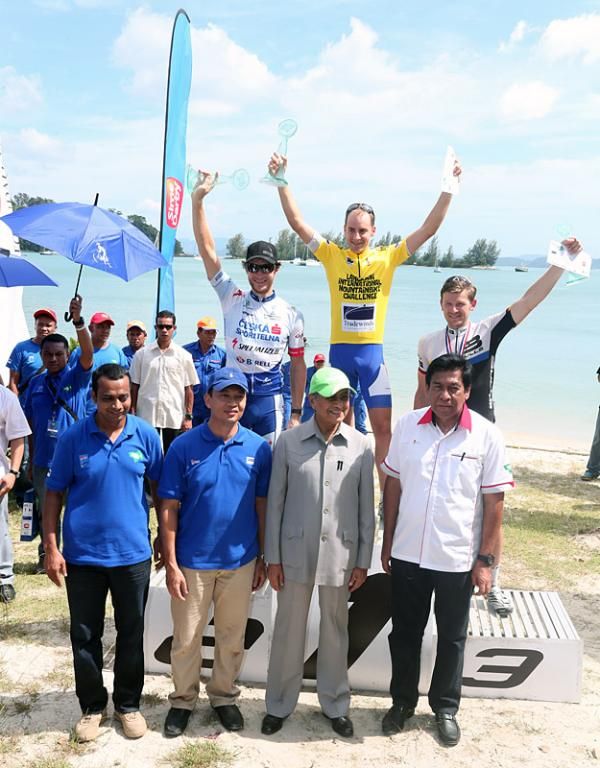 The men's final overall podium.