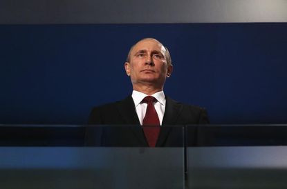 Vladimir Putin calls Obama for July 4th, asks him to 'cooperate'