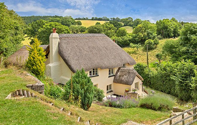 When small is beautiful: 10 types of cottage you’ll find in Britain ...