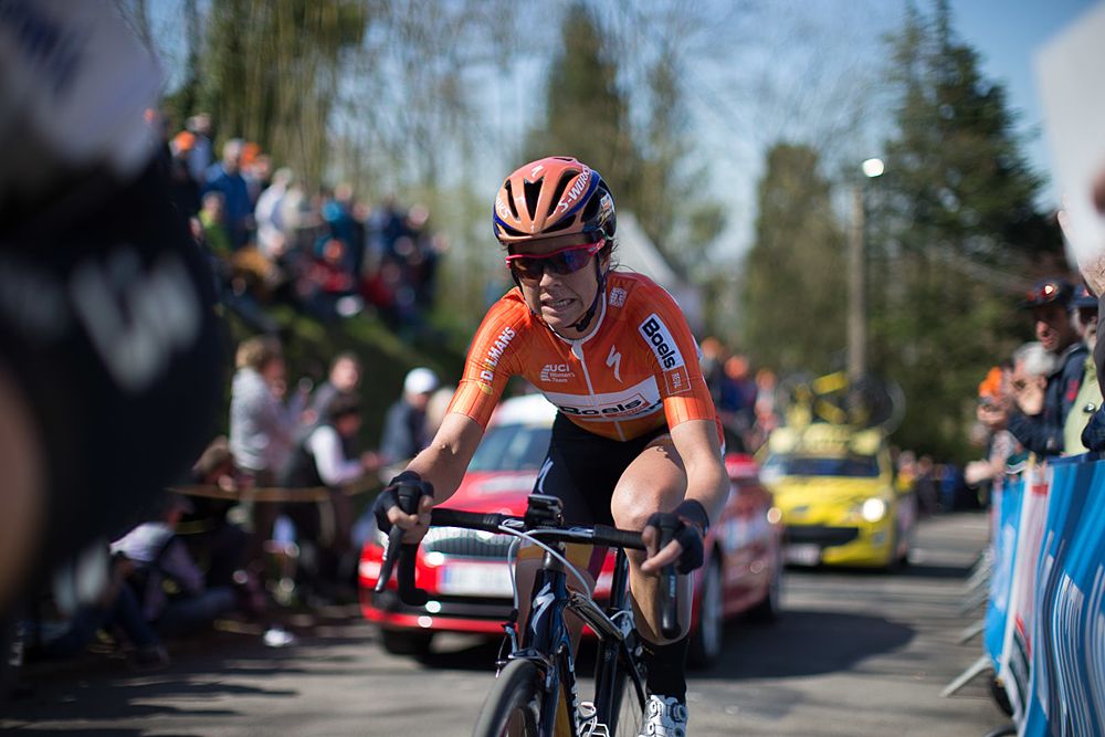 Evelyn Stevens (Boels-Dolmans) on her way to second place at La Fl&egrave;che Wallonne Feminine