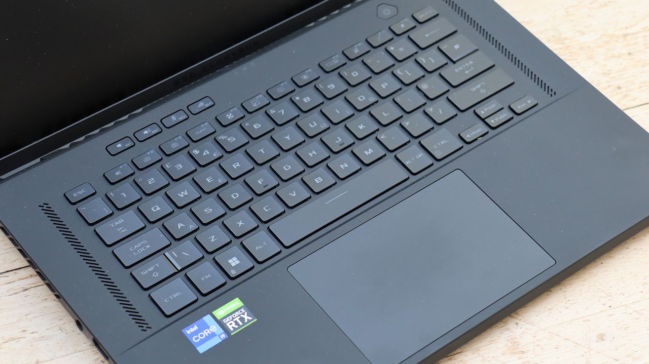 A photograph of the Asus ROG Zephyrus M16's keyboard