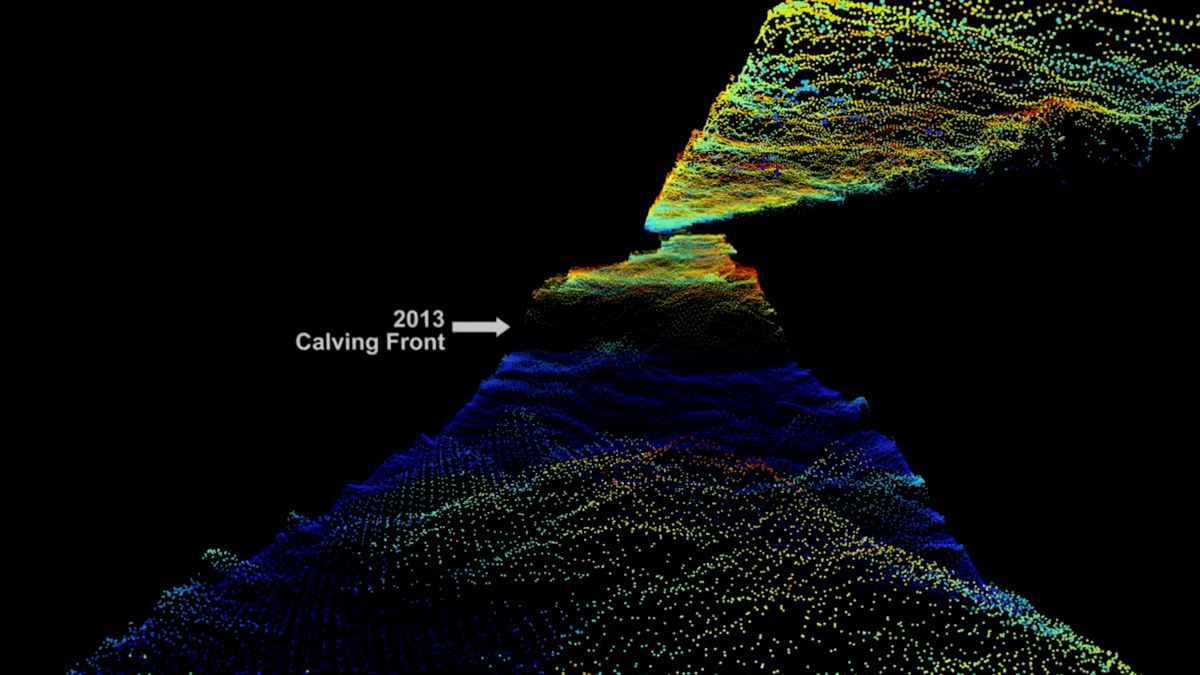 Greenland’s massive Helheim Glacier changes