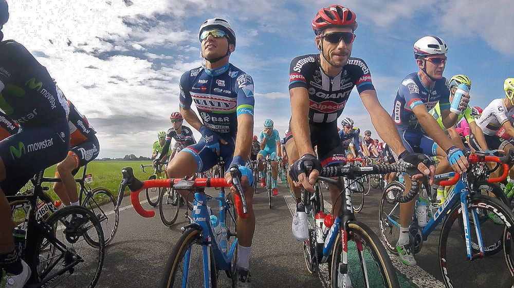 Roy Jans (Wanty - Groupe Gobert) and Roy Curvers (Team Giant - Alpecin)