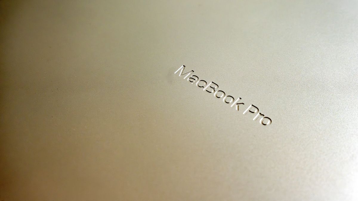 MacBook Pro 14 M5 Max