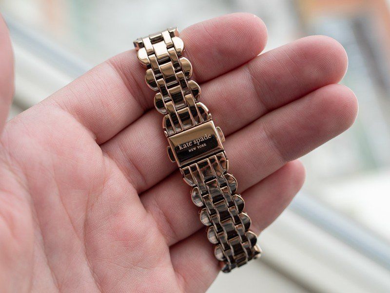 Kate Spade Scallop 2 smartwatch