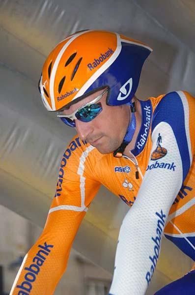 Denis Menchov (Rabobank) right before the start.