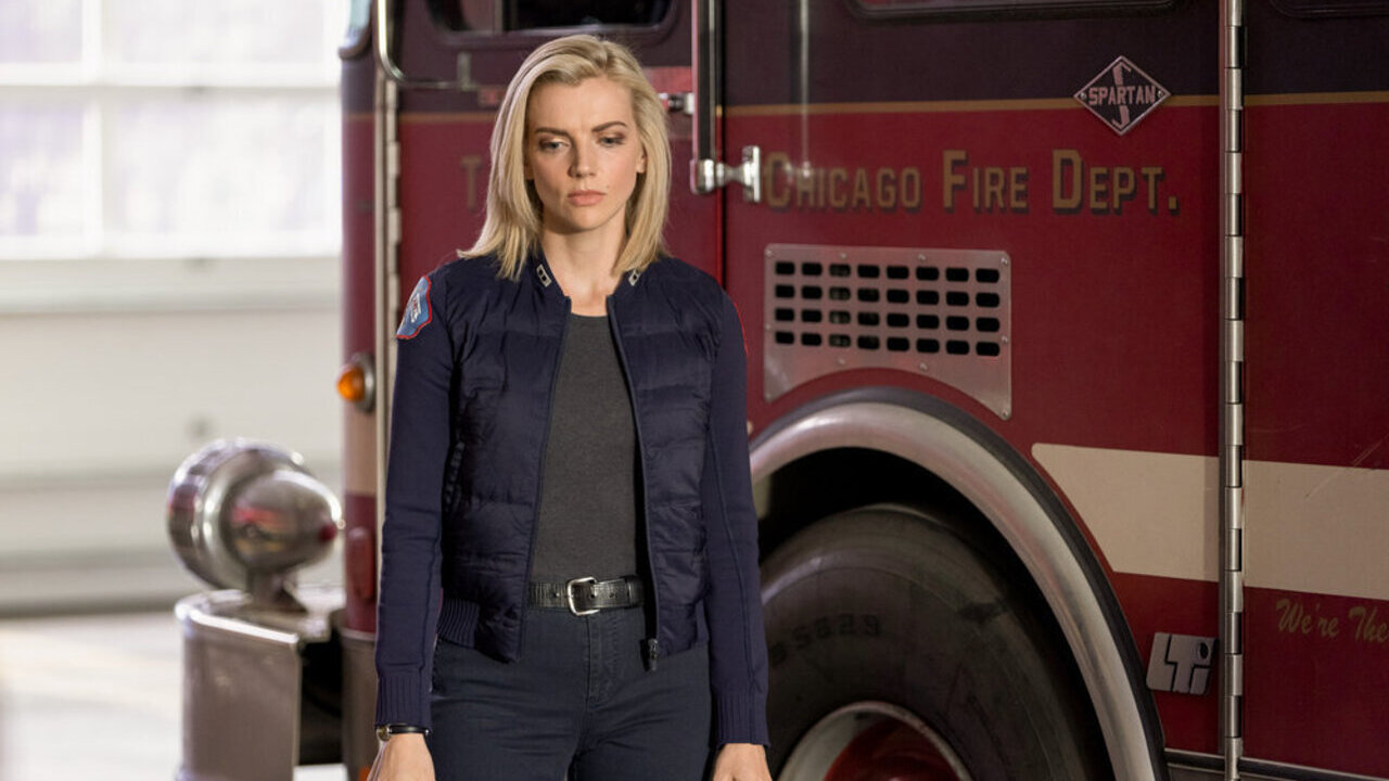 brett in chicago fire kara killmer